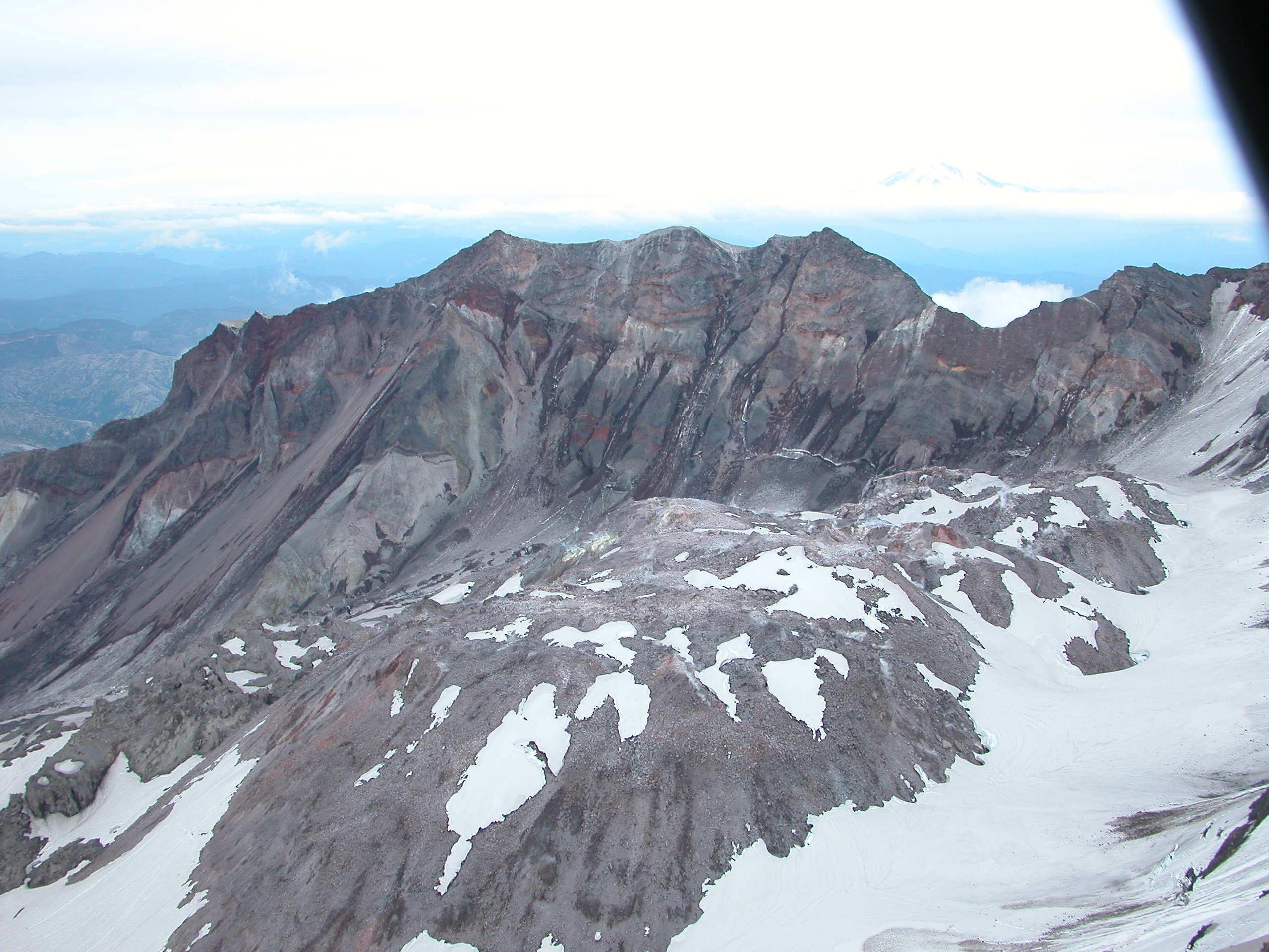 Crater_2009_14