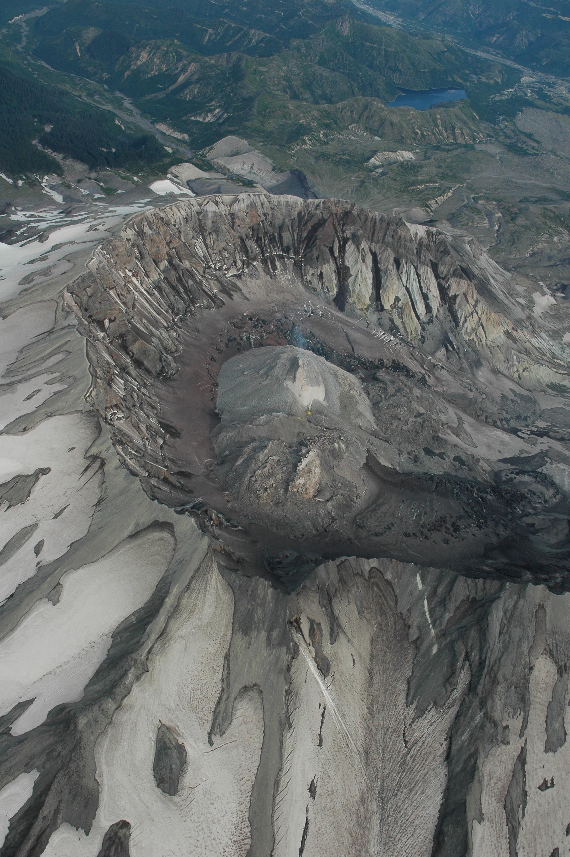 Crater_Glacier_