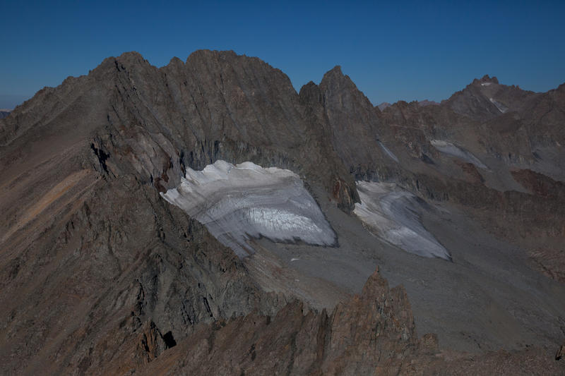 Middle_Palisade_Glacier_2013_02