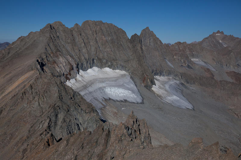 Middle_Palisade_Glacier_2013_04