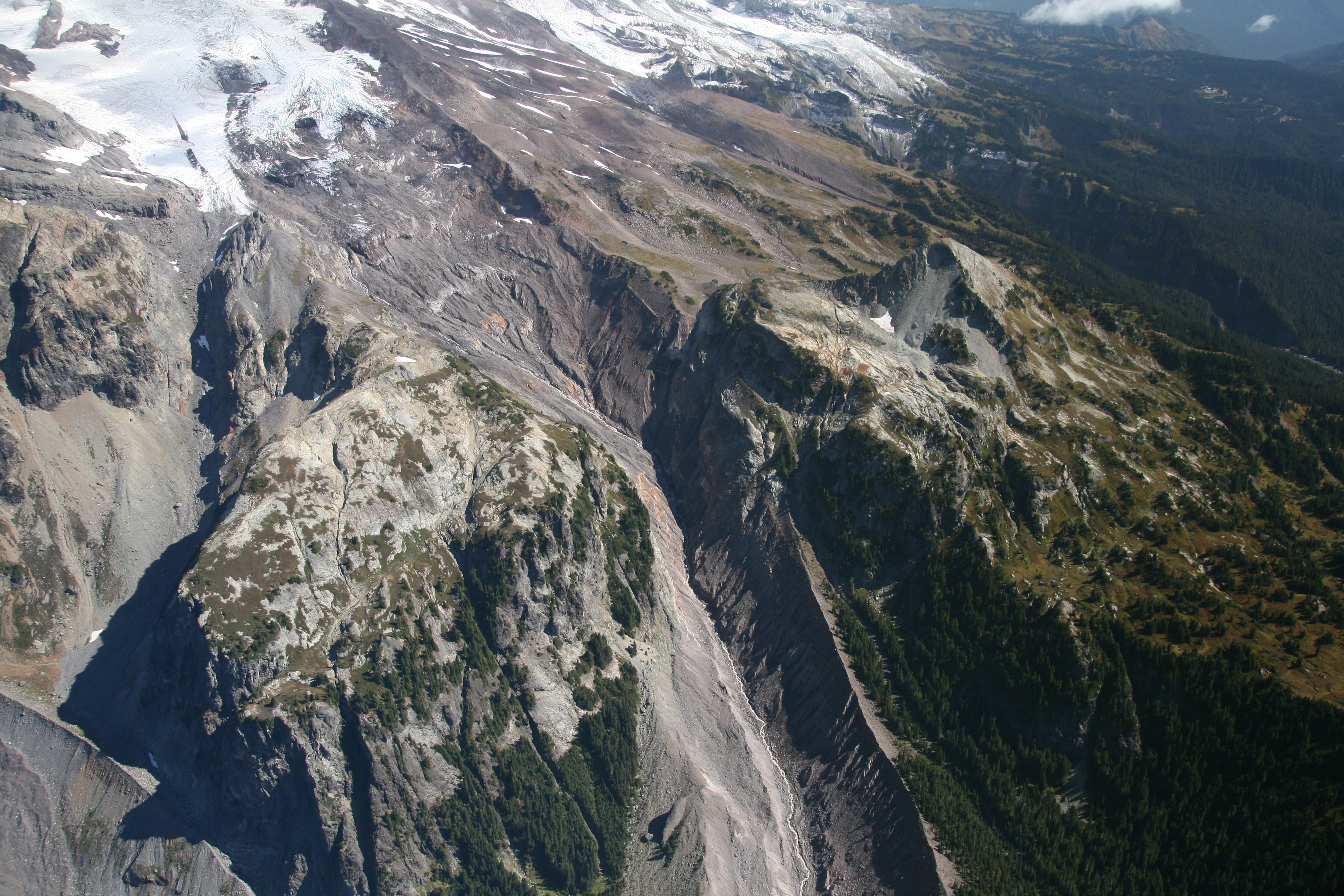 South_Tahoma_2007_01