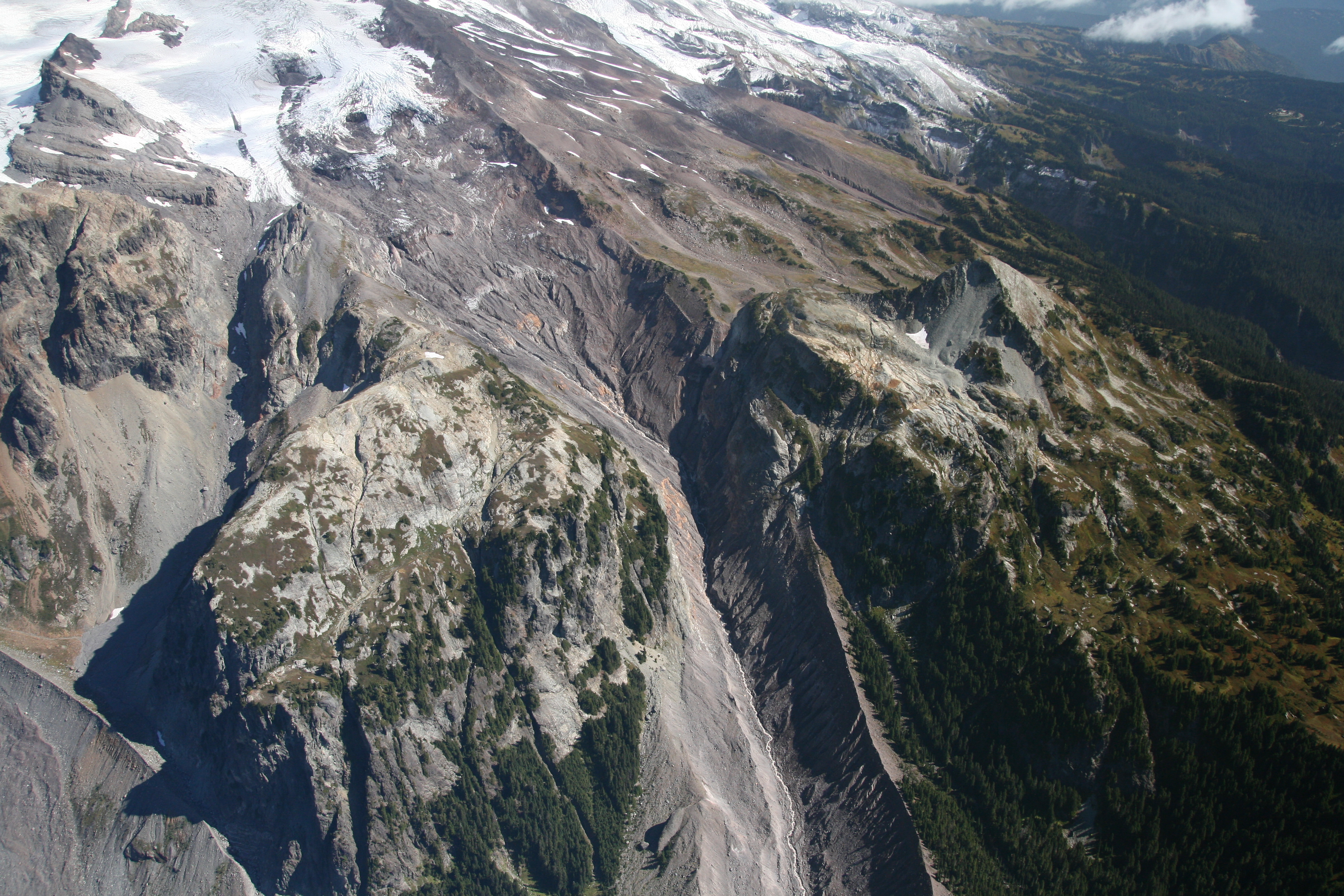 South_Tahoma_2007_03