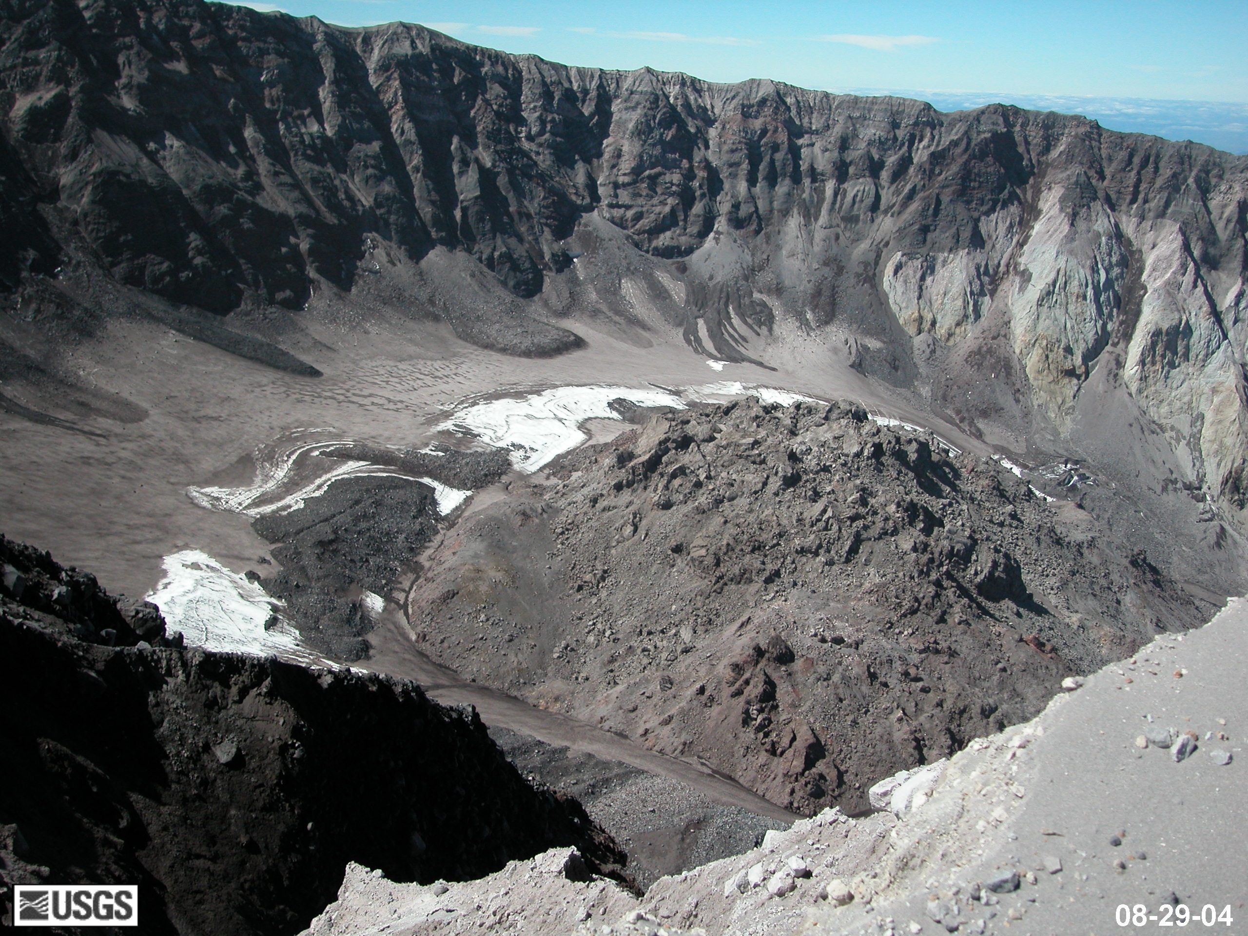 Crater_2004_05