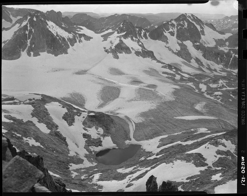 Mammoth_1950_04